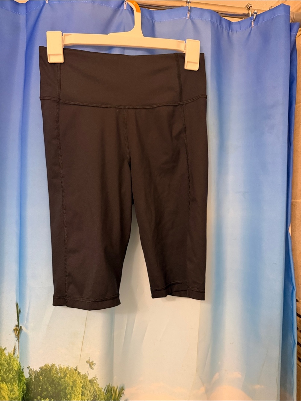 Black High-Waist Women’s Active Shorts